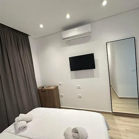 מלון Trifoni Përmet