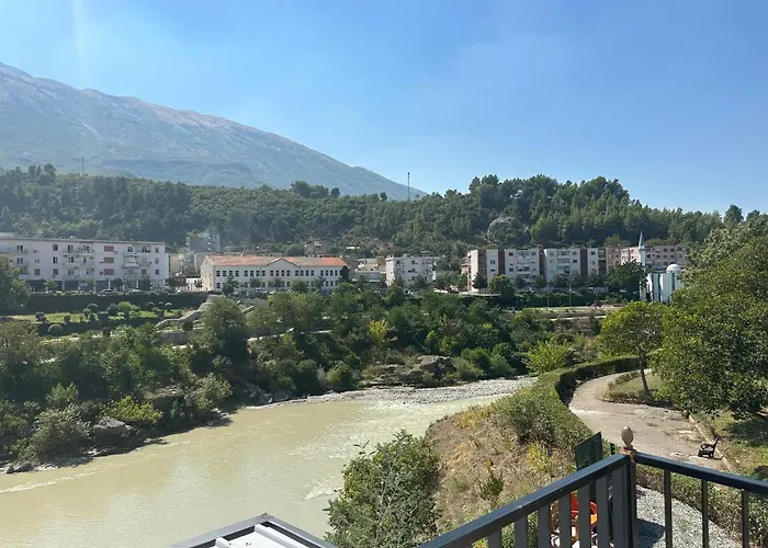 Trifoni Hotel