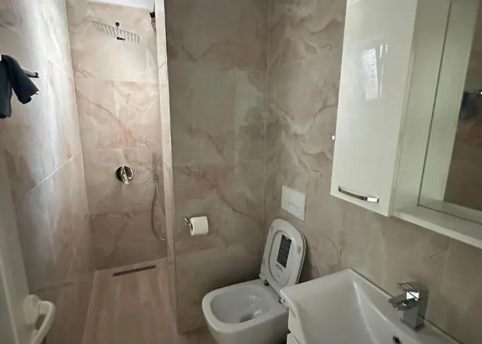 Hotel Trifoni *