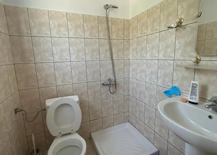 Trifoni Hotel *