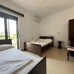 Trifoni Hotel