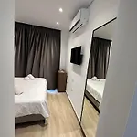 Trifoni Hotel *
