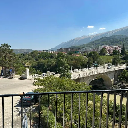 Hotel Trifoni