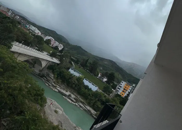 Trifoni 酒店 Përmet